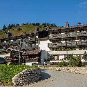 3* Apartahotel Campolongo
